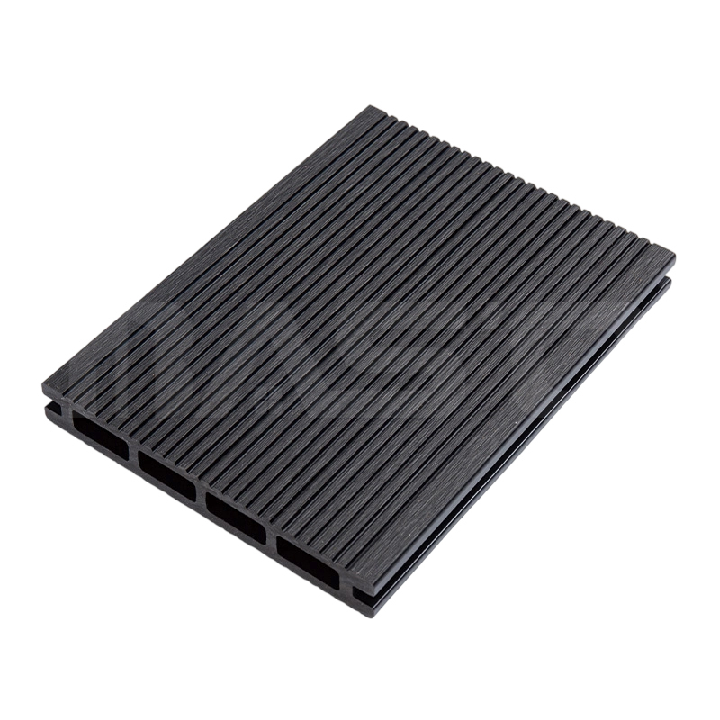 Papan Decking Komposit Klasik Tahan Warp Tampilan Kayu Bertekstur Dua Sisi 146mm x 21mm