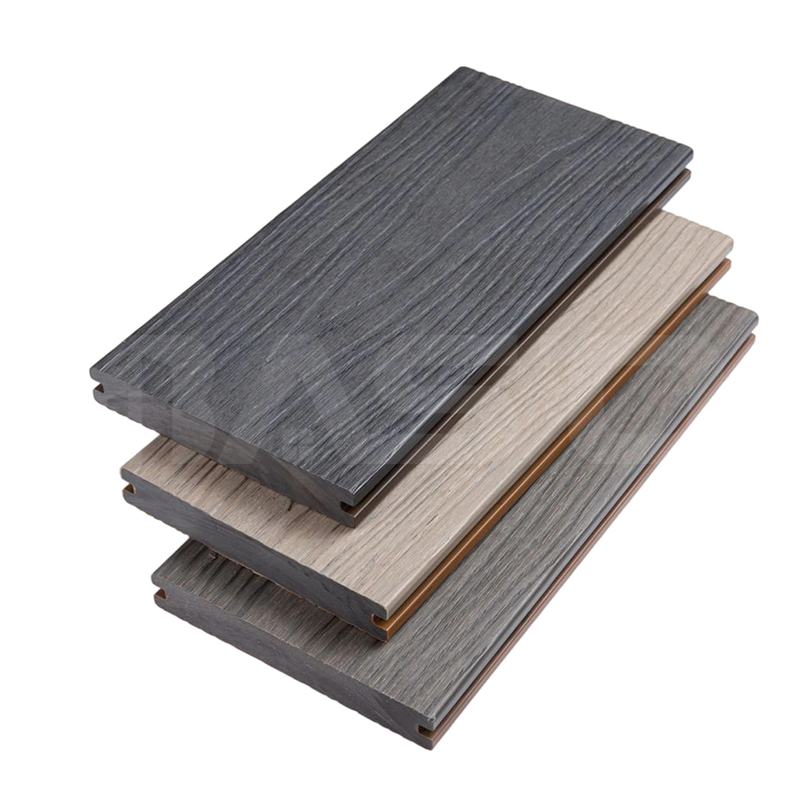 Decking Co-Extrusion vs Decking WPC Klasik: Mana yang Sepadan dengan Biayanya?